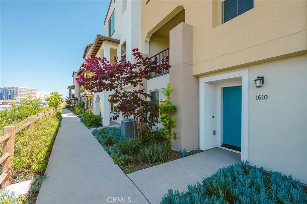 https://cdn.realtyfeed.com/cdn/127/306728145/56d9f24b580a6c612fb25e78ee32e1e8.webp