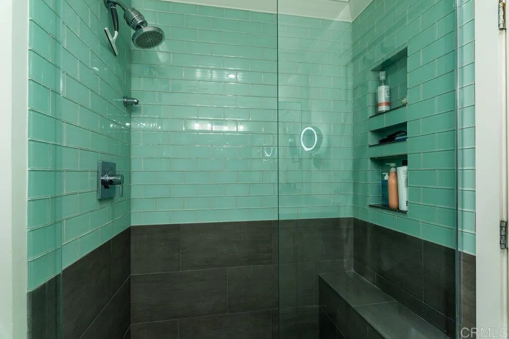 https://cdn.realtyfeed.com/cdn/127/306728172/12d7f4c6582cfd47c2db5553eae08dd4.webp