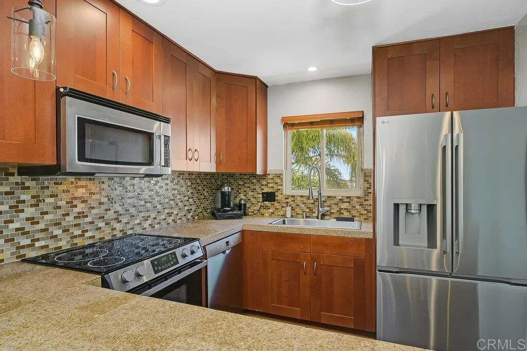 https://cdn.realtyfeed.com/cdn/127/306728172/7453847b9eb318a2bc8da21a690053ad.webp