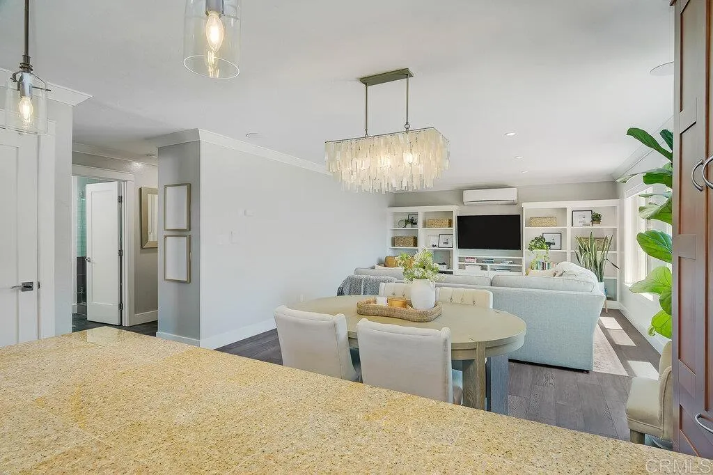 https://cdn.realtyfeed.com/cdn/127/306728172/ada7be3155548bc32849890c94109144.webp