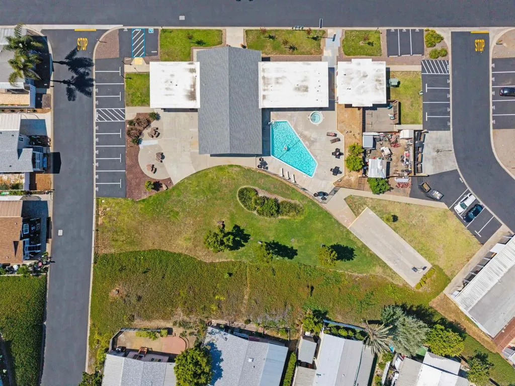 https://cdn.realtyfeed.com/cdn/127/306728176/0f44ab1a09ba7c088a52ebcccafba65d.webp