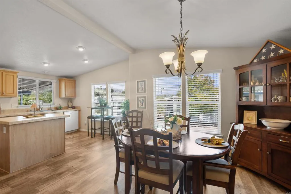 https://cdn.realtyfeed.com/cdn/127/306728176/3420b53cd0ff17fade60ac832a9adf41.webp