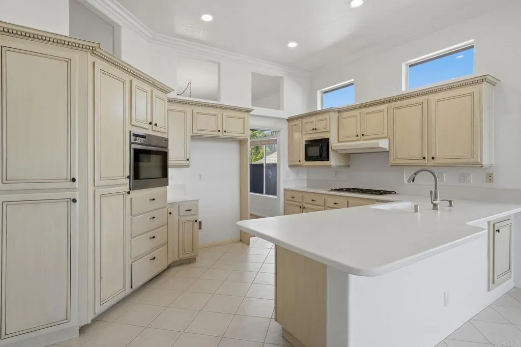 https://cdn.realtyfeed.com/cdn/127/306728177/4bbfb509c48e693f03405749a4730052.webp