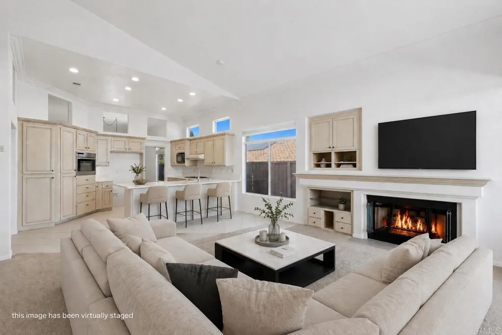 https://cdn.realtyfeed.com/cdn/127/306728177/855fbcb635809e1b9cf9c5f6f5417ed6.webp