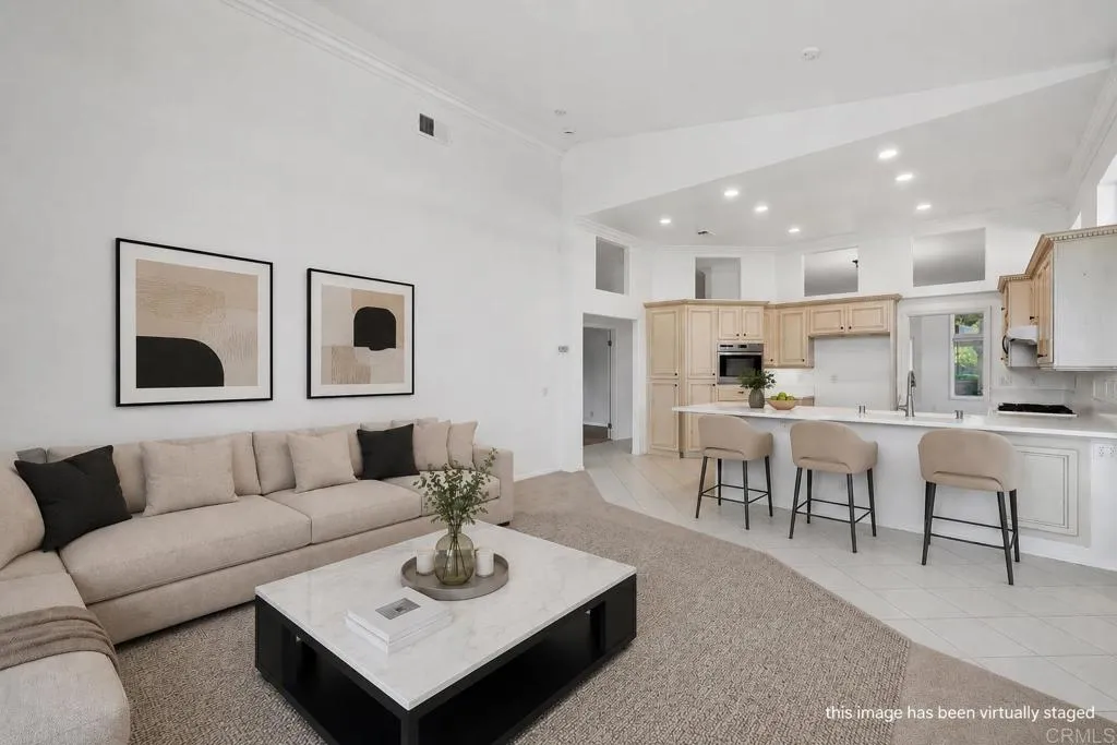 https://cdn.realtyfeed.com/cdn/127/306728177/9b3d90be5294168f2d29ac4eb878aff5.webp