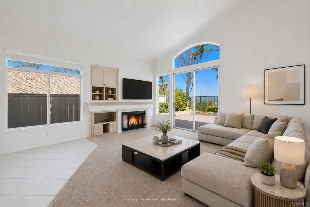 https://cdn.realtyfeed.com/cdn/127/306728177/a3e53d69f9ae4d437d6483396cc0f1dc.webp