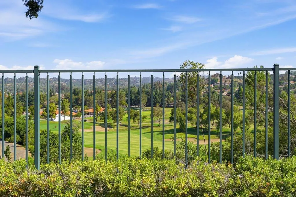 https://cdn.realtyfeed.com/cdn/127/306728177/b08ad3832cf365f950078a17ba1391eb.webp