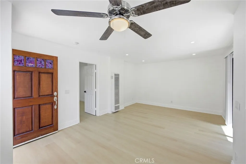 Photo #8: PT26114093 Listing: Photo #8