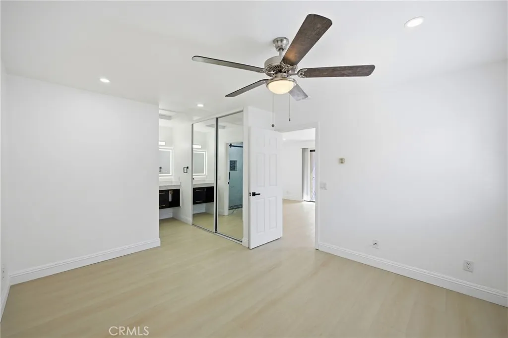 Photo #16: PT26114093 Listing: Photo #16