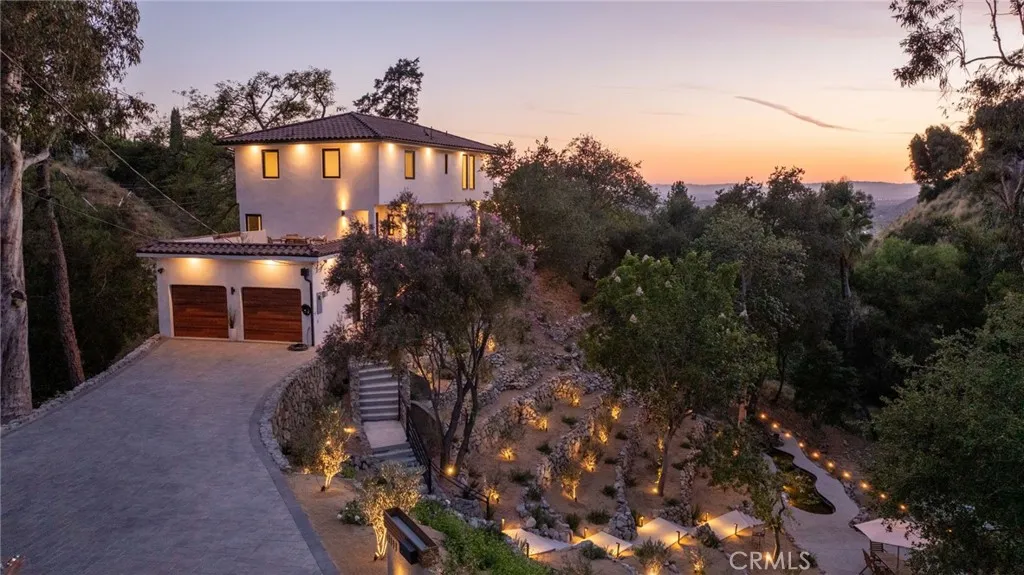 Tujunga, CA 91042