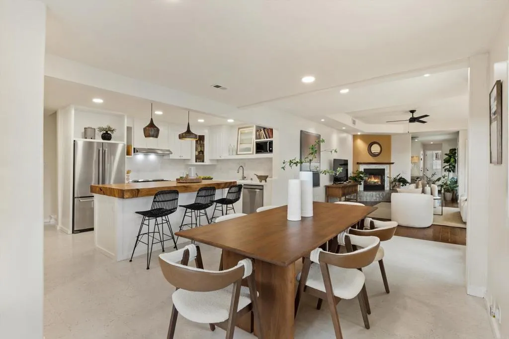 https://cdn.realtyfeed.com/cdn/127/306728414/618691791c9d9cf7399f8631e0ec4b47.webp