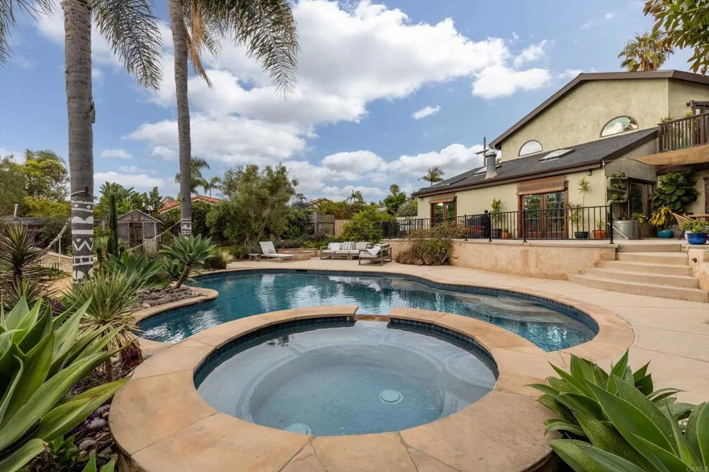 https://cdn.realtyfeed.com/cdn/127/306728414/c72e98b8b641b413fc95b9ac4a104ad2.webp