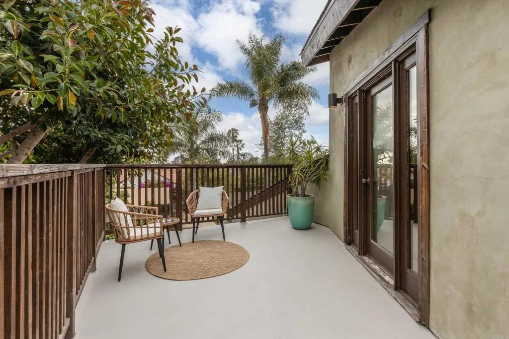 https://cdn.realtyfeed.com/cdn/127/306728414/cd2911aad0a8a27495a3d91b758652d4.webp