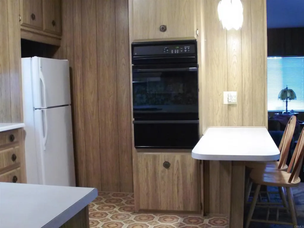 https://cdn.realtyfeed.com/cdn/127/306728447/2798ac2b08e04d4da8f98abbcb47ffef.webp