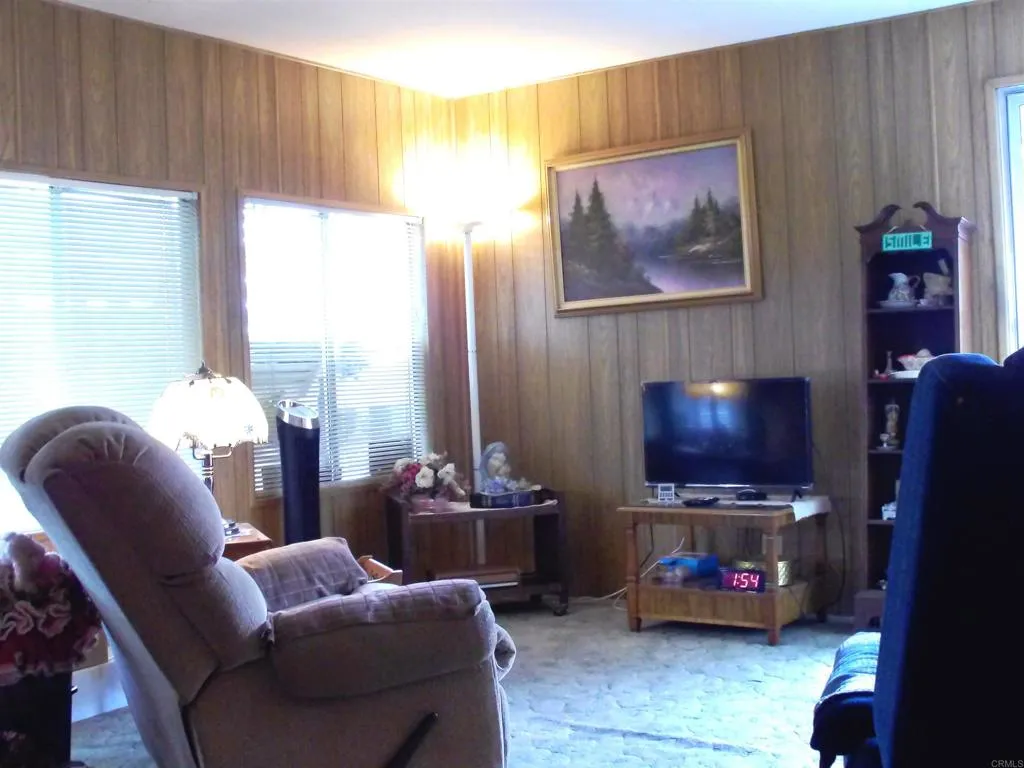 https://cdn.realtyfeed.com/cdn/127/306728447/2fe1cfaebf46a356e087770147626dd5.webp