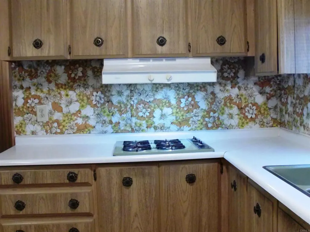 https://cdn.realtyfeed.com/cdn/127/306728447/32421e3829f41fe91877a58d068b475c.webp