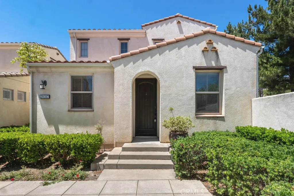 Porter Ranch, CA 91326