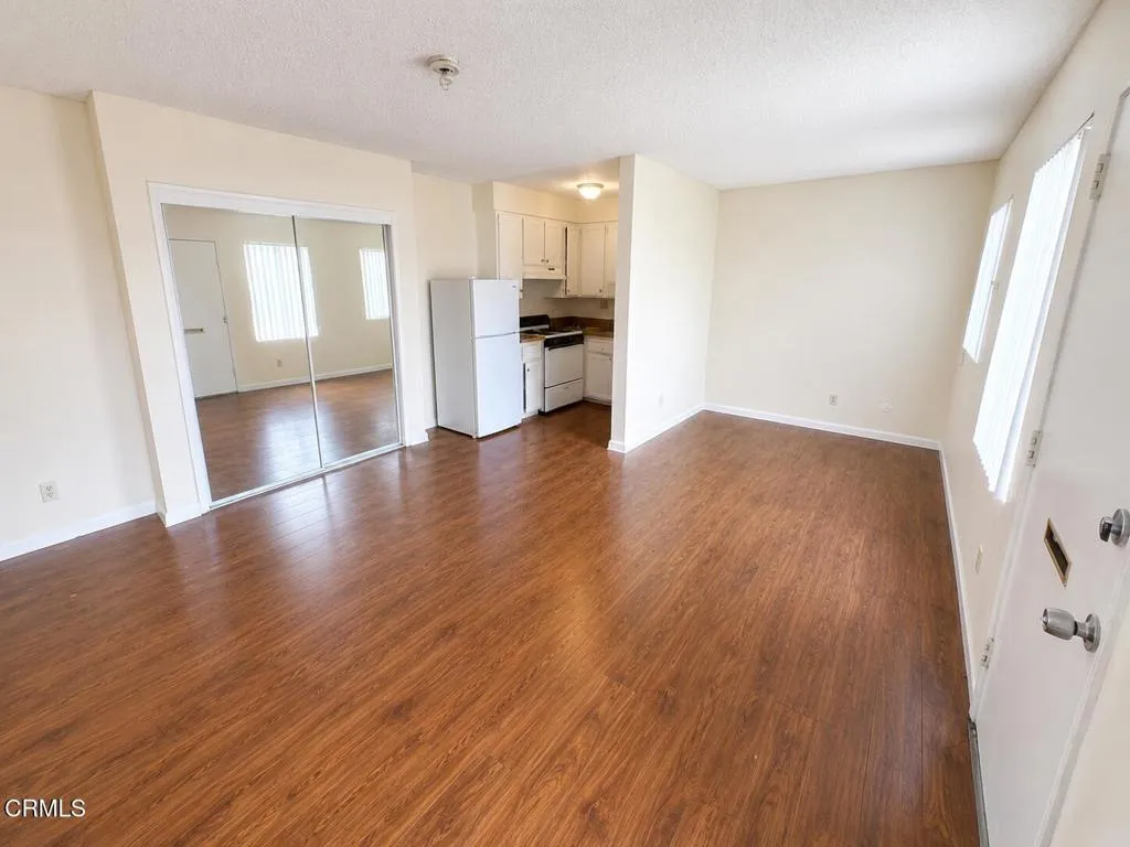 1497 W 29th Street West Unit 3, Los Angeles, CA 90007 - Photo 2 of 5, Los Angeles, CA