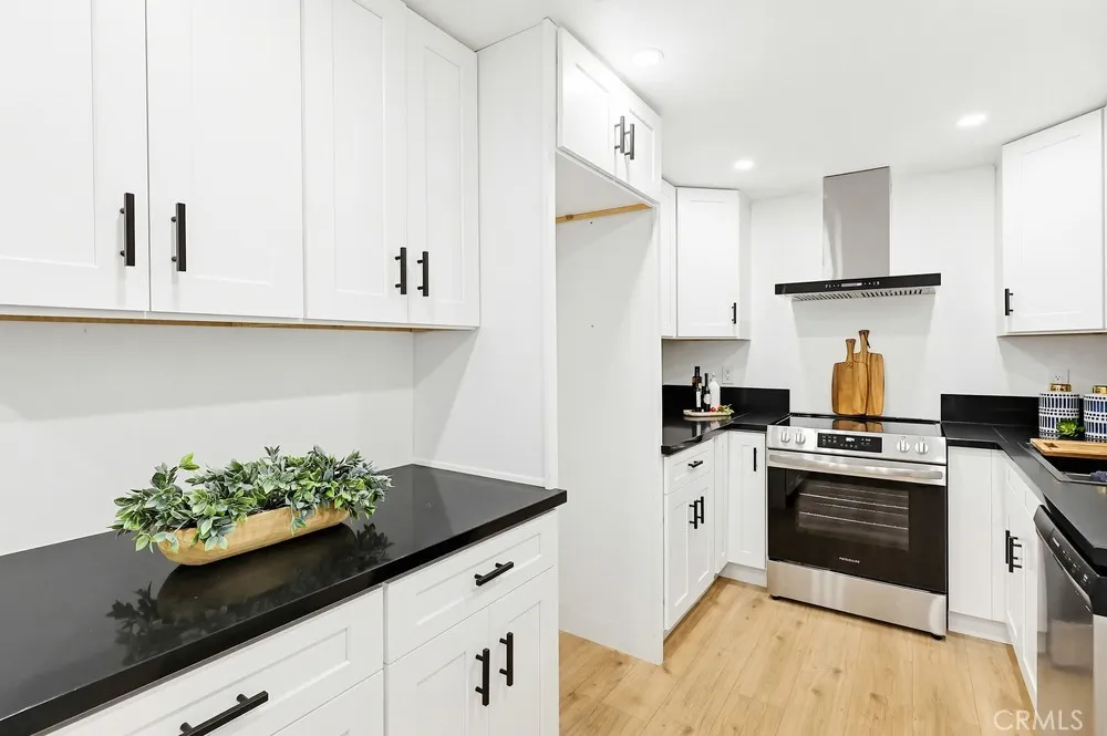 https://cdn.realtyfeed.com/cdn/127/306728538/3ee5fada4a90151b68c40f9ac598d6c9.webp