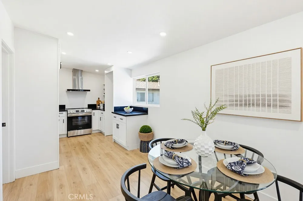 https://cdn.realtyfeed.com/cdn/127/306728538/49a351cc04de612e3d53e305a4942f13.webp