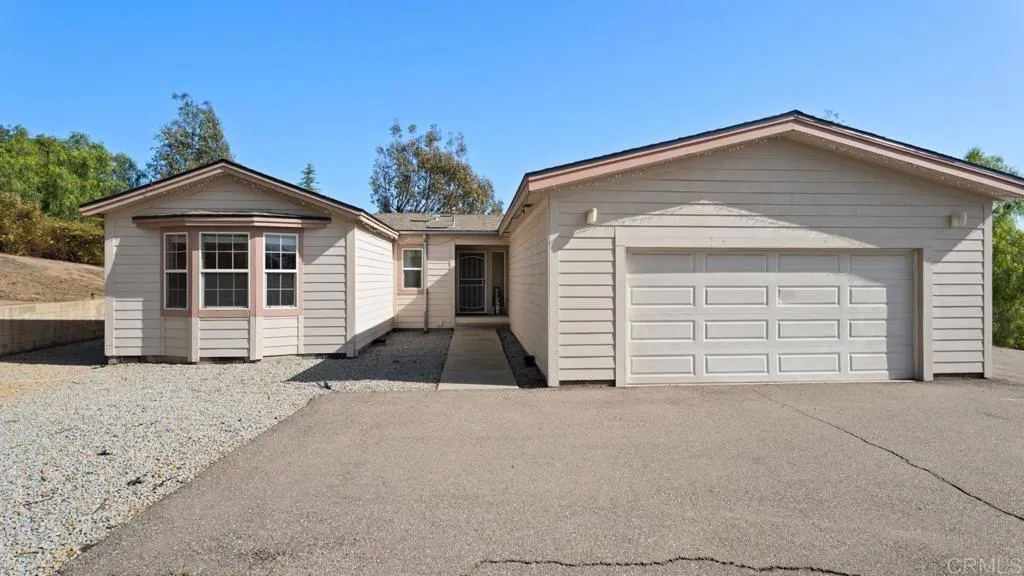 https://cdn.realtyfeed.com/cdn/127/306728547/d8a842d51e3b98824707d3d2bb8f8046.webp