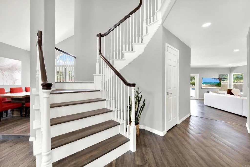 https://cdn.realtyfeed.com/cdn/127/306728551/0a00477cf822d28c498383fca103bce3.webp