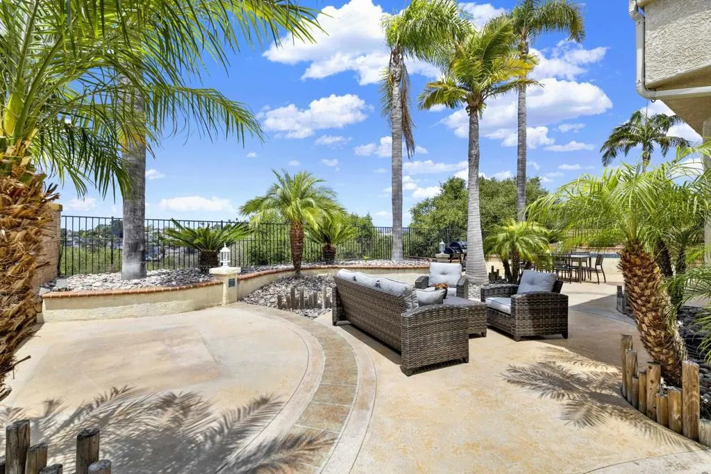 https://cdn.realtyfeed.com/cdn/127/306728551/3b10abfad4bcd690d32483b049bca1fc.webp