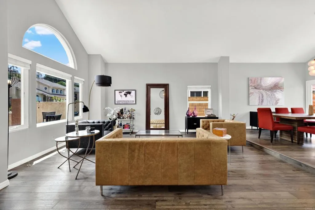 https://cdn.realtyfeed.com/cdn/127/306728551/a965490aef8773e46b2c6ff4113856a5.webp