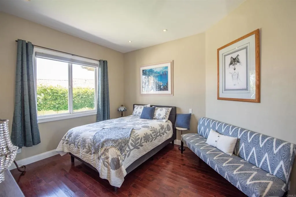 https://cdn.realtyfeed.com/cdn/127/306728558/8df13f96699688643c4dcdd1504534c9.webp