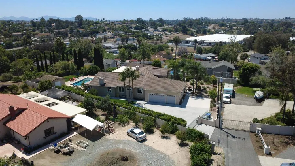 https://cdn.realtyfeed.com/cdn/127/306728558/ac2094ddceba624a8c603f161d4698ed.webp