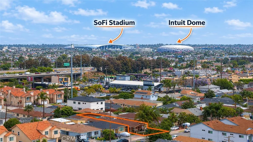 4853 W 116th St, Hawthorne, CA 90250 - Photo 4 of 9, Hawthorne, CA