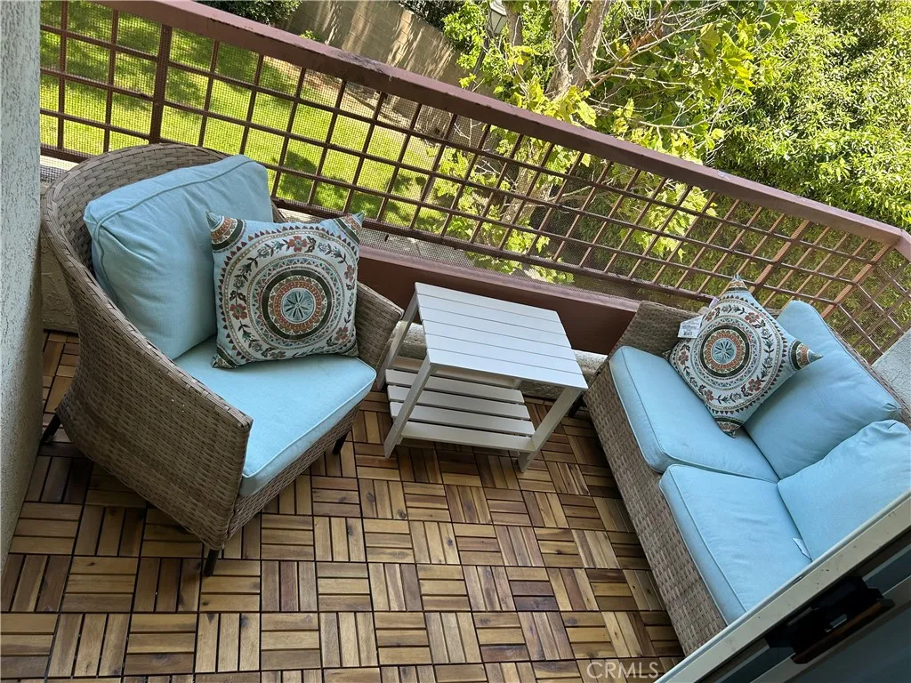https://cdn.realtyfeed.com/cdn/127/306728626/2f212fb6fe9e22cd8e2240cb6ba06d10.webp