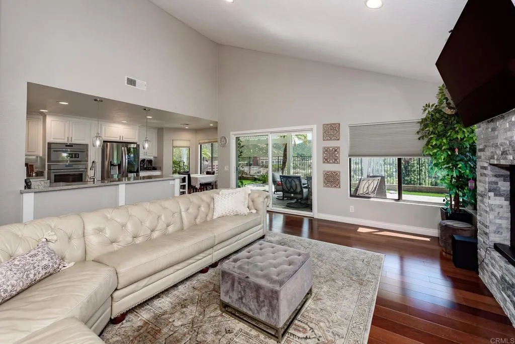 https://cdn.realtyfeed.com/cdn/127/306728631/8626afb10203fa0c05f8cb8d9fac2782.webp