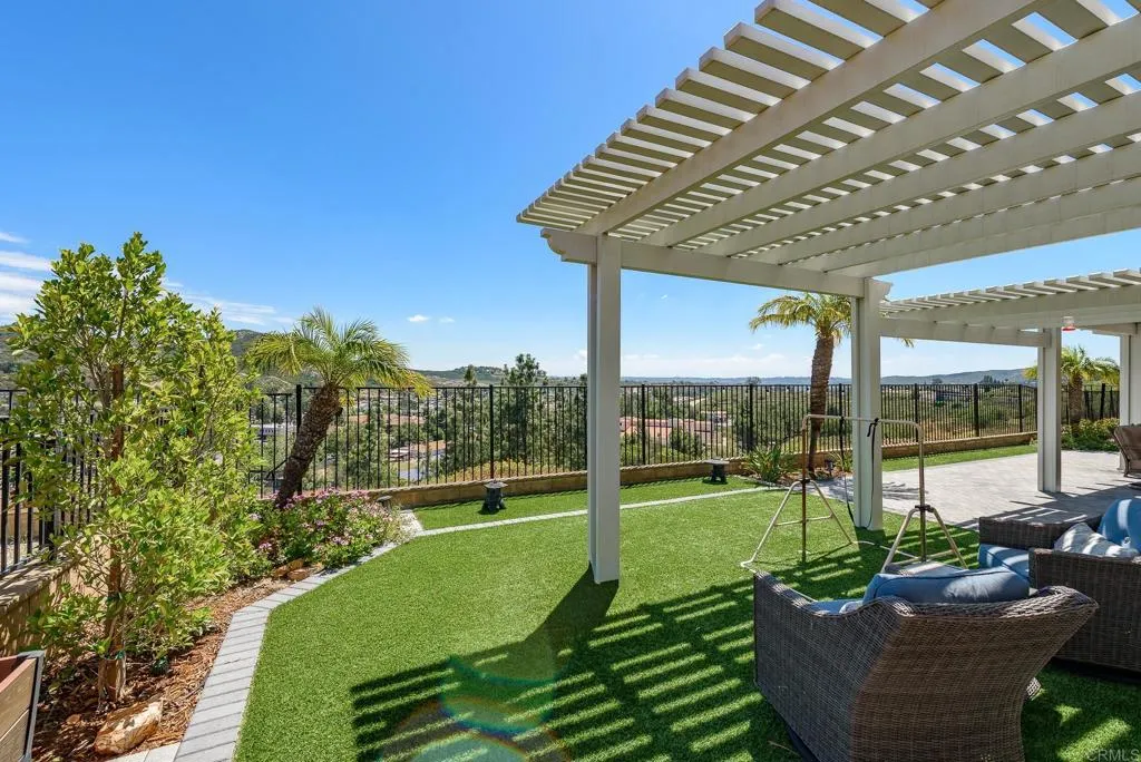 https://cdn.realtyfeed.com/cdn/127/306728631/b79cee56a692c8ffdec96274066f18f7.webp