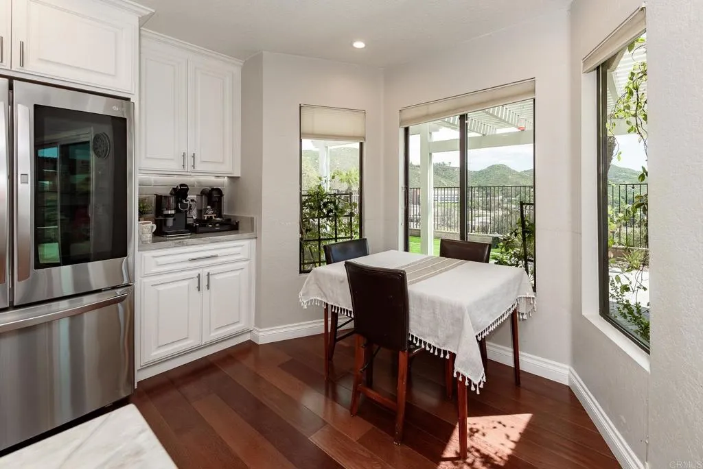 https://cdn.realtyfeed.com/cdn/127/306728631/fac03dde3bd734f51096cf66a9a3ac8a.webp