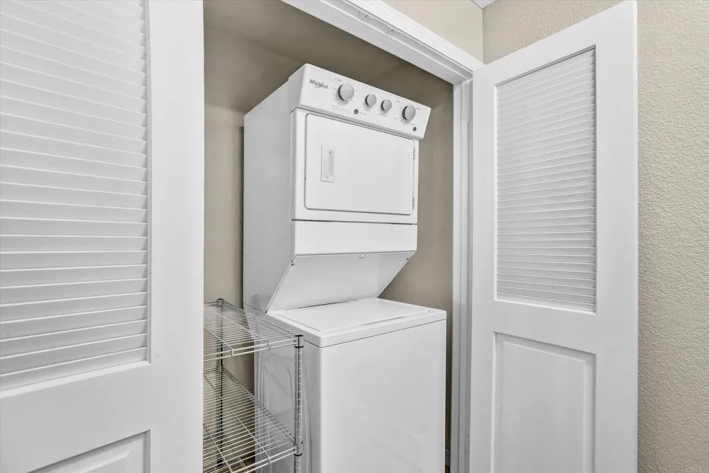 https://cdn.realtyfeed.com/cdn/127/306728633/82934d538f11d202359c63a97d8e44b5.webp