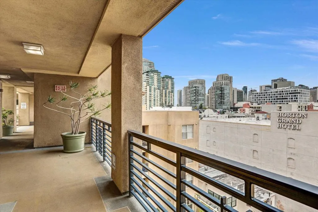 https://cdn.realtyfeed.com/cdn/127/306728633/d912899b6010b328c19348ebab135235.webp