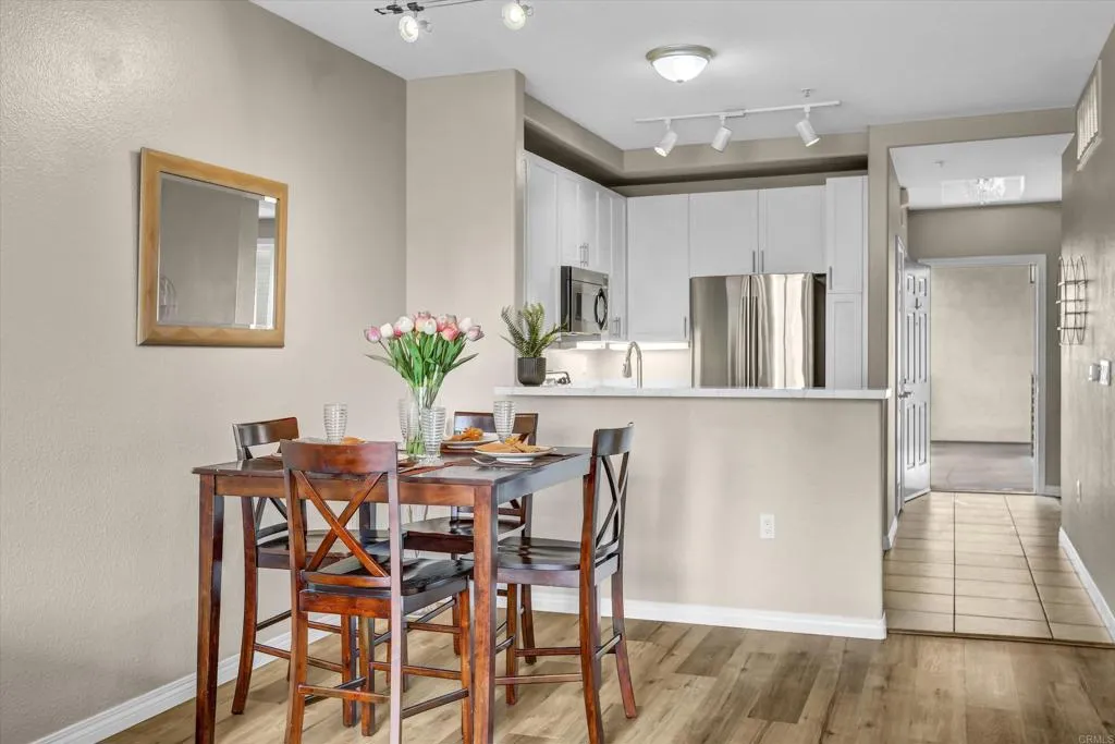 https://cdn.realtyfeed.com/cdn/127/306728633/e2bb47a8b3cee8ff081f0c3003400342.webp