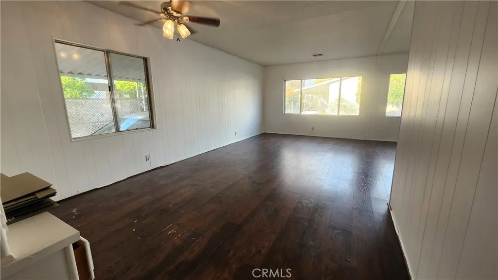 https://cdn.realtyfeed.com/cdn/127/306728670/3f410279a535c1b03eb2fcabf6f228af.webp