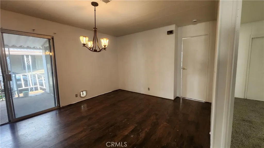 https://cdn.realtyfeed.com/cdn/127/306728670/65eaef7d72bff806c4f6c75d711b72f0.webp