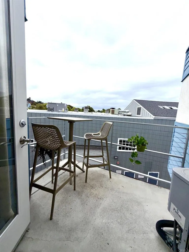 https://cdn.realtyfeed.com/cdn/127/306728687/f2f5a0b5c5822c3c7a1d80362448b478.webp