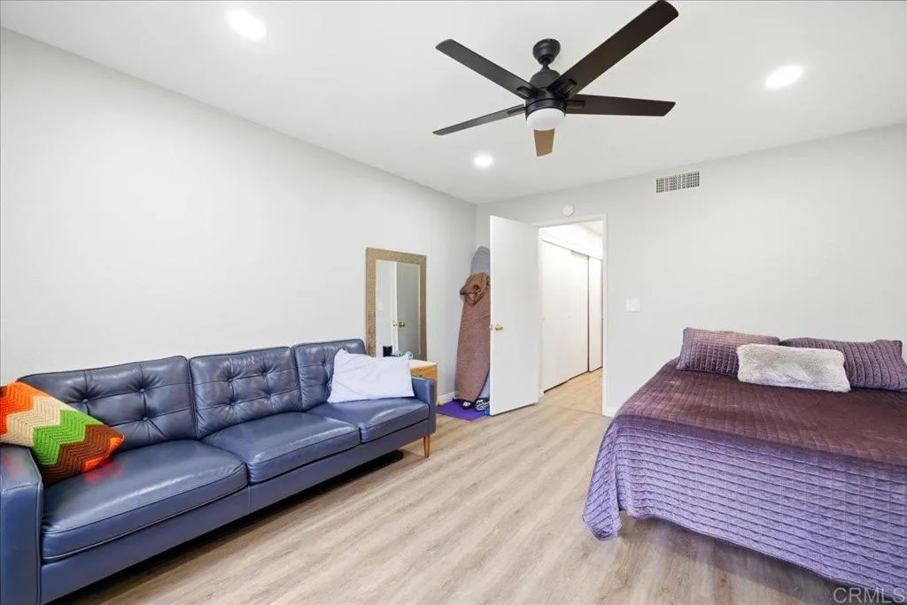 https://cdn.realtyfeed.com/cdn/127/306728695/981c1be074ffb5acf5e4e41edfced17c.webp