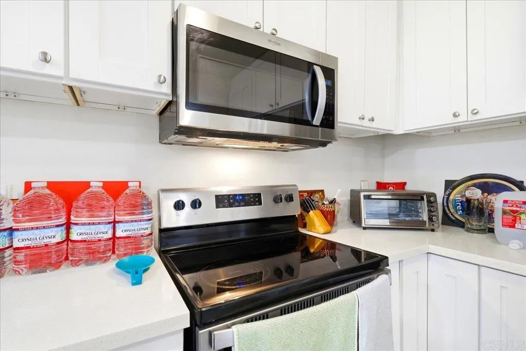 https://cdn.realtyfeed.com/cdn/127/306728695/b5f4639694962a4d598c69139226f03c.webp