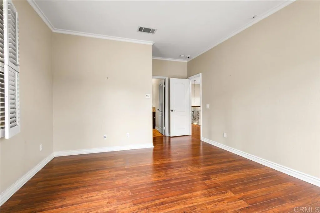 https://cdn.realtyfeed.com/cdn/127/306728705/322ad55fc9892ffb3a5ef12095581aa7.webp