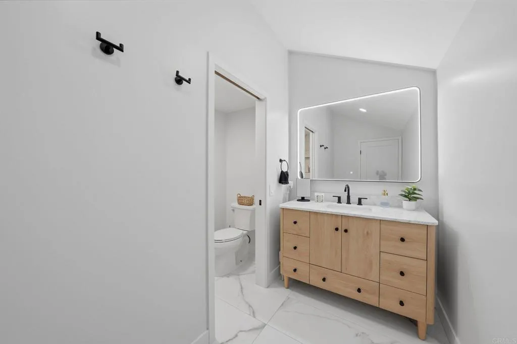 https://cdn.realtyfeed.com/cdn/127/306728708/3a6e3088428608fde852ac2f94745d32.webp