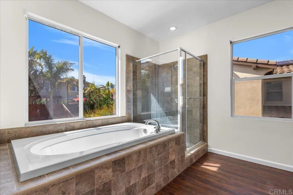 https://cdn.realtyfeed.com/cdn/127/306728713/1eea663a2dada9c7037de14040897ed3.webp