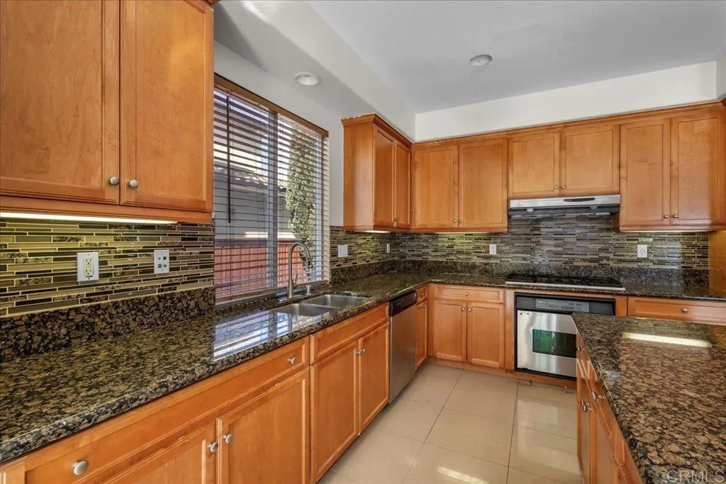 https://cdn.realtyfeed.com/cdn/127/306728713/9f9f2c68b4fb2aa301ca86465714373f.webp