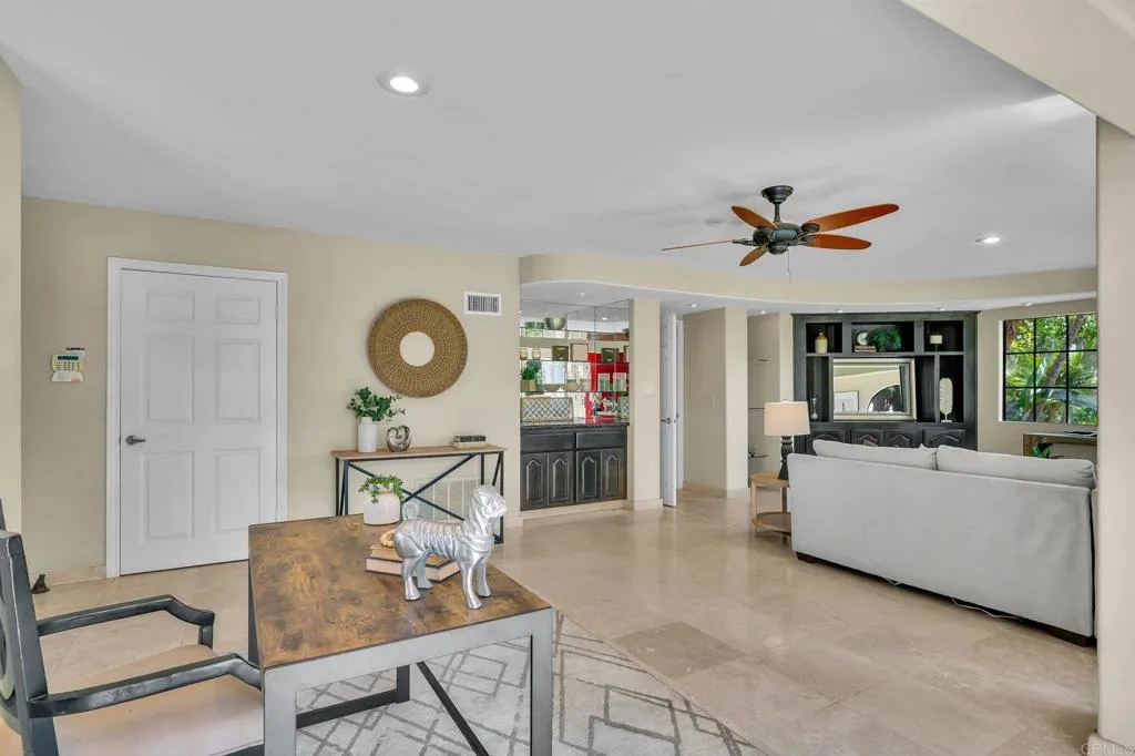 https://cdn.realtyfeed.com/cdn/127/306728721/203173d69d7c4a4b09bae22085bb151c.webp