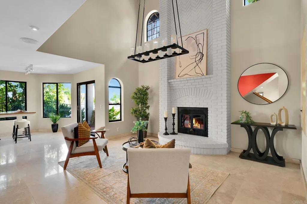 https://cdn.realtyfeed.com/cdn/127/306728721/41f3bba405a37ec0329e20623e1f3988.webp