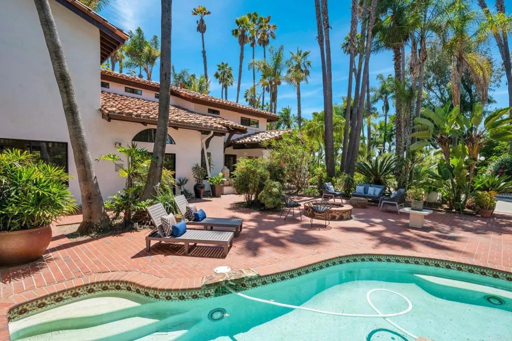 https://cdn.realtyfeed.com/cdn/127/306728721/7aa31f09d9827146f3aa45a33c0095b1.webp